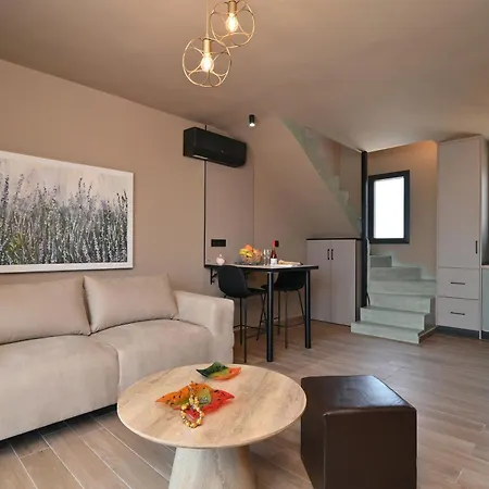 Villa Liostasi By Olga Leptokarya (Pieria)